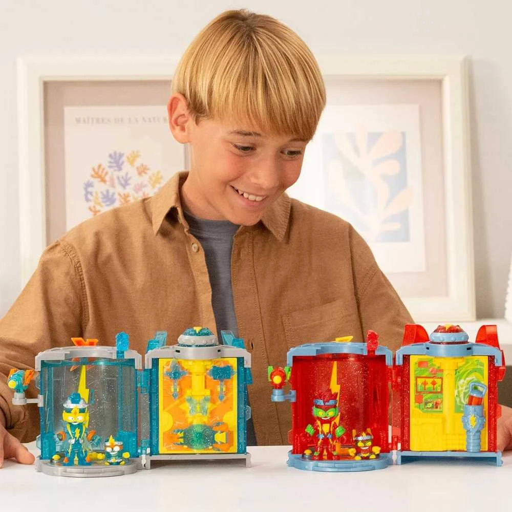 Magic Box SuperZings SuperThings baza + figurki i priedai Secret Base Kazoom Power