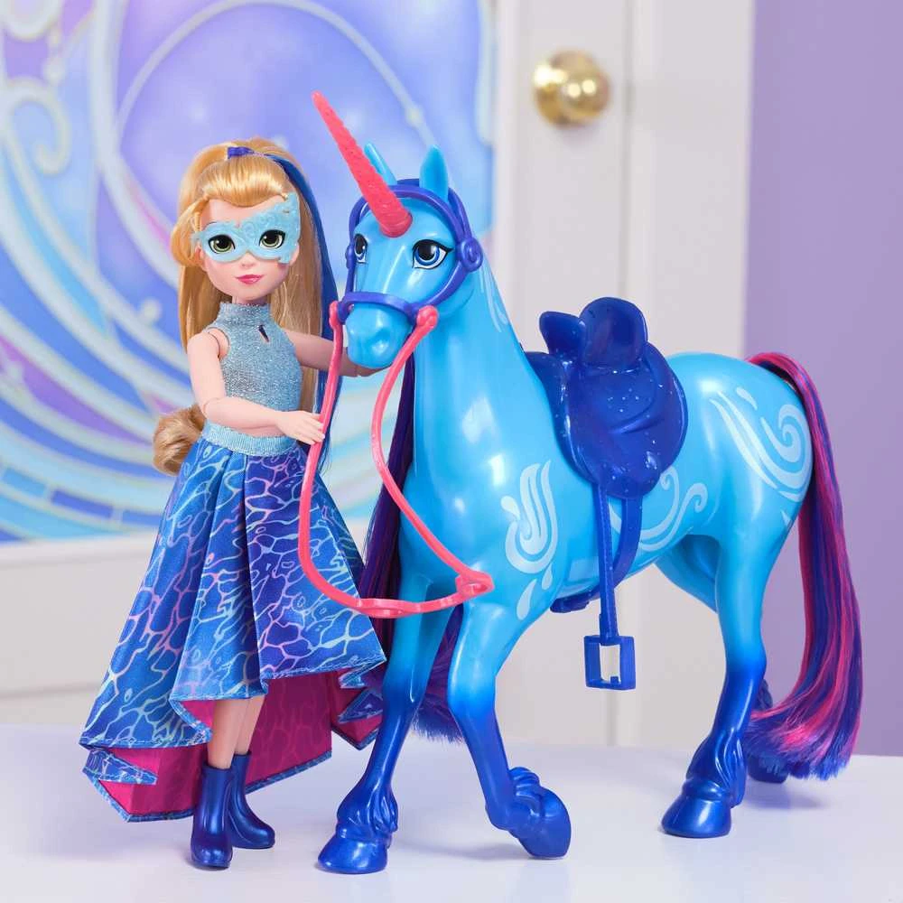 Spin Master Lėlė deluxe Isabel Masquerade su 9 priedais