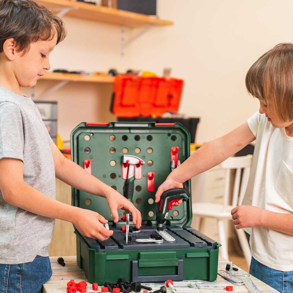 Klein Profesinis stalo dirbtuvės su Bosch elektriniu suktuvu