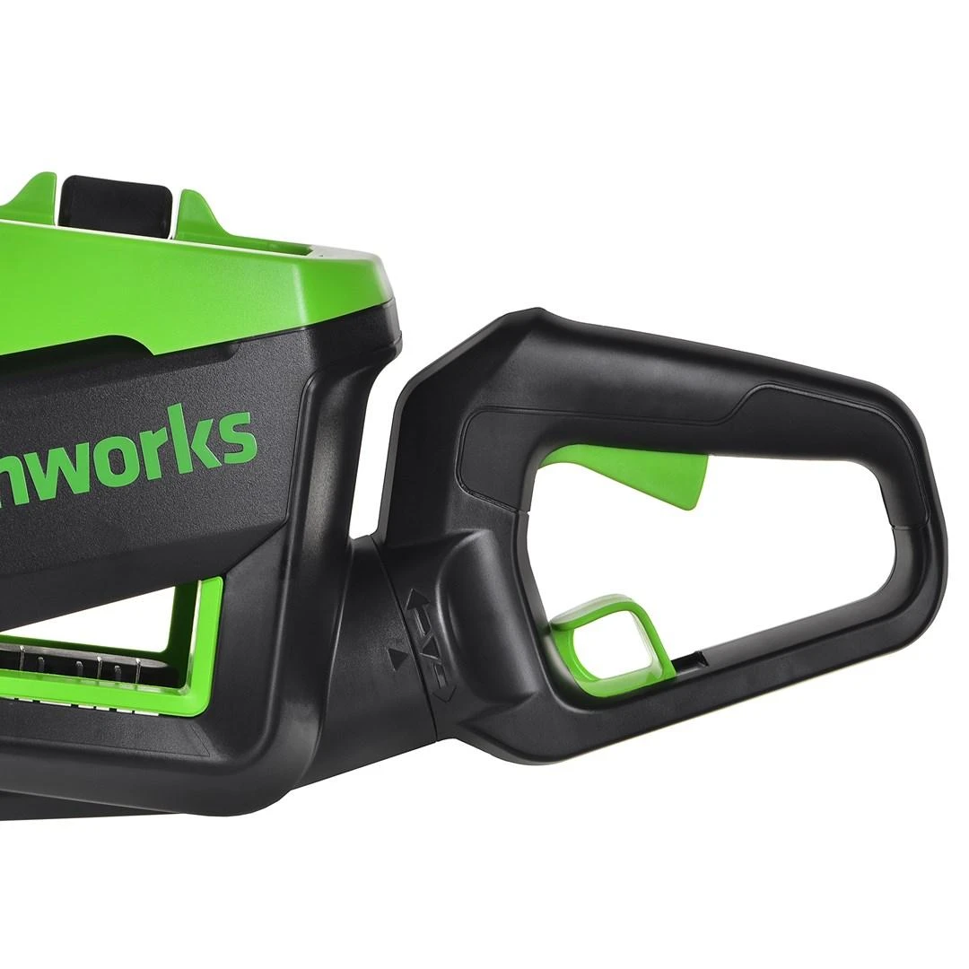Gyvatvorių žirklės Greenworks GD60HT66; 60 V; 66 cm ilgio (be akumuliatoriaus ir pakrovėjo)