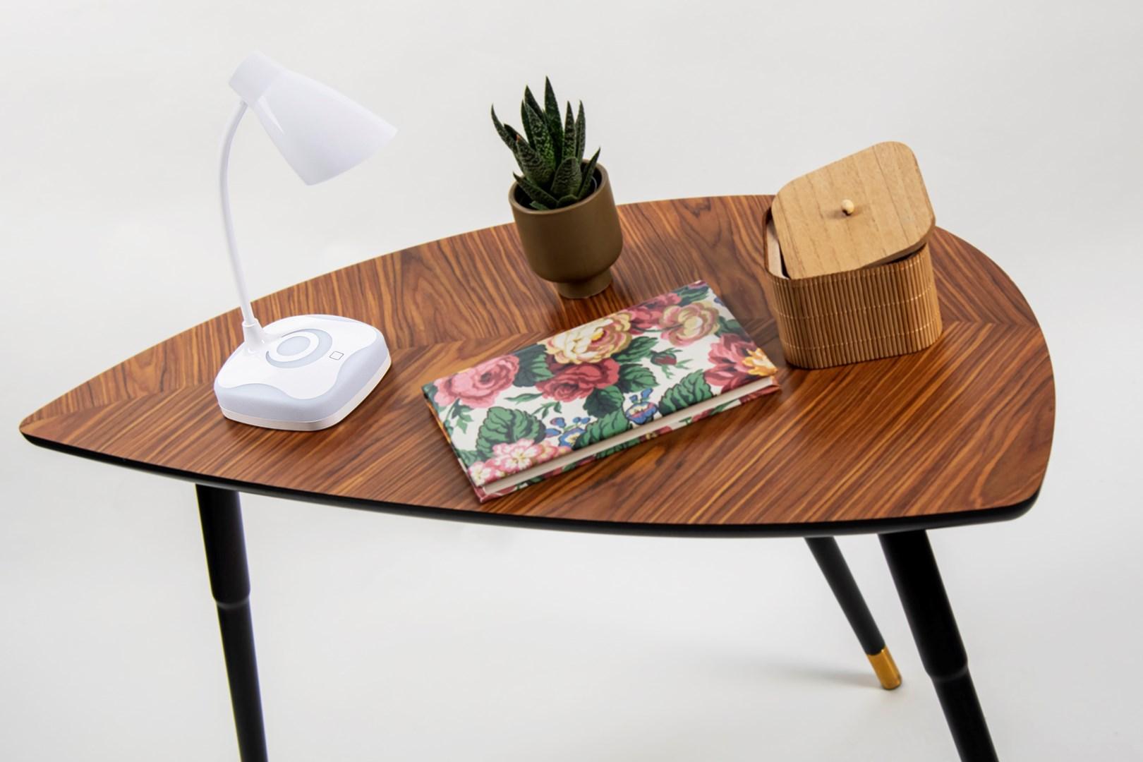 Activejet LED desk lamp AYE-CLASSIC PLUS baltas