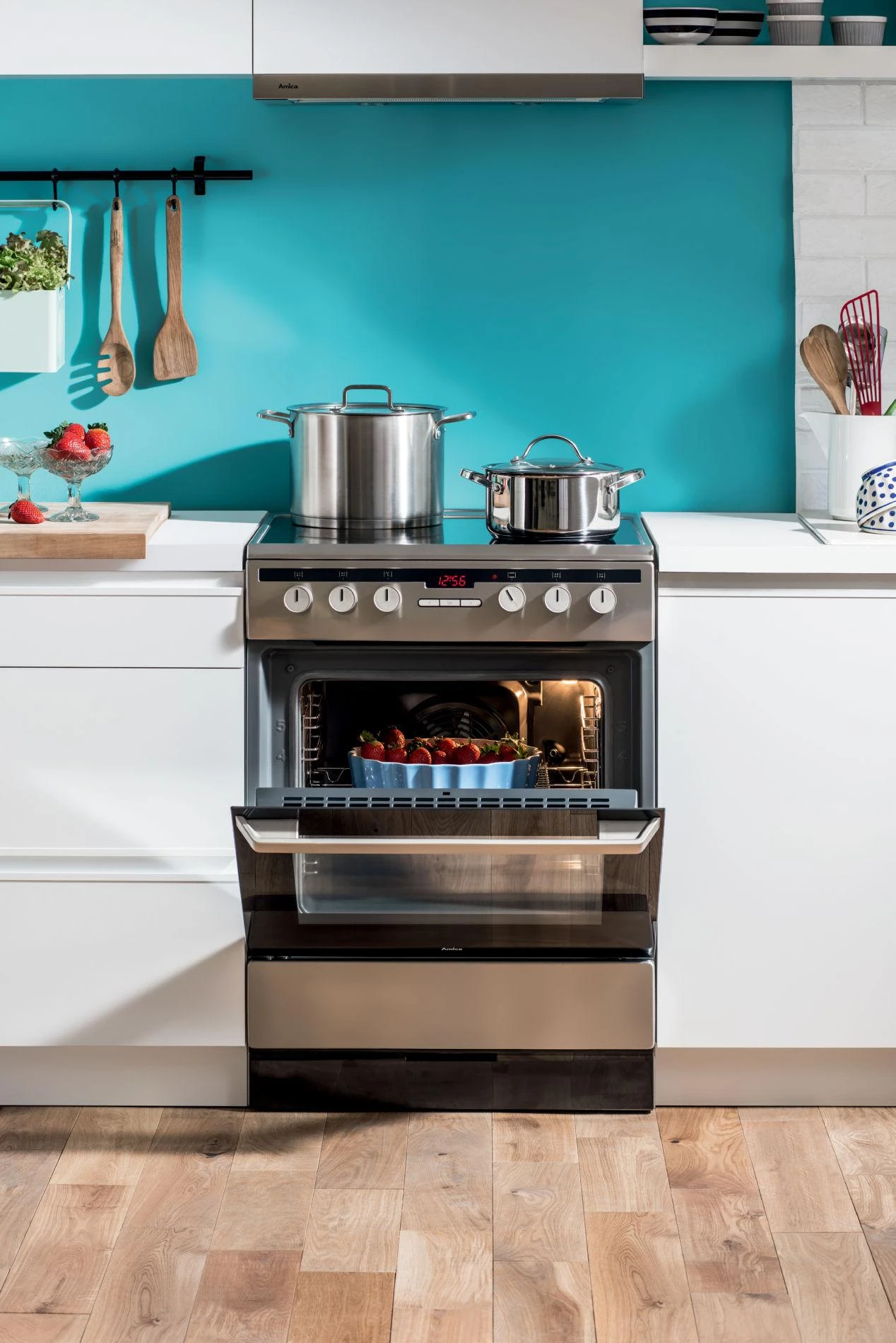 Amica 618CE3.434HTaKDQ(Xx) Freestanding cooker Ceramic Nerūdijantis plienas A-20%