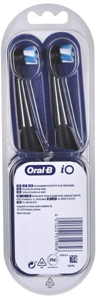 Oral-B | Clean Replaceable Dantų šepetėlis Heads | iO Refill Ultimate | Heads | Suaugusiems | Cordless | Šepetėlių skaičius galvutės įeina 4 | Juodas | Baltas