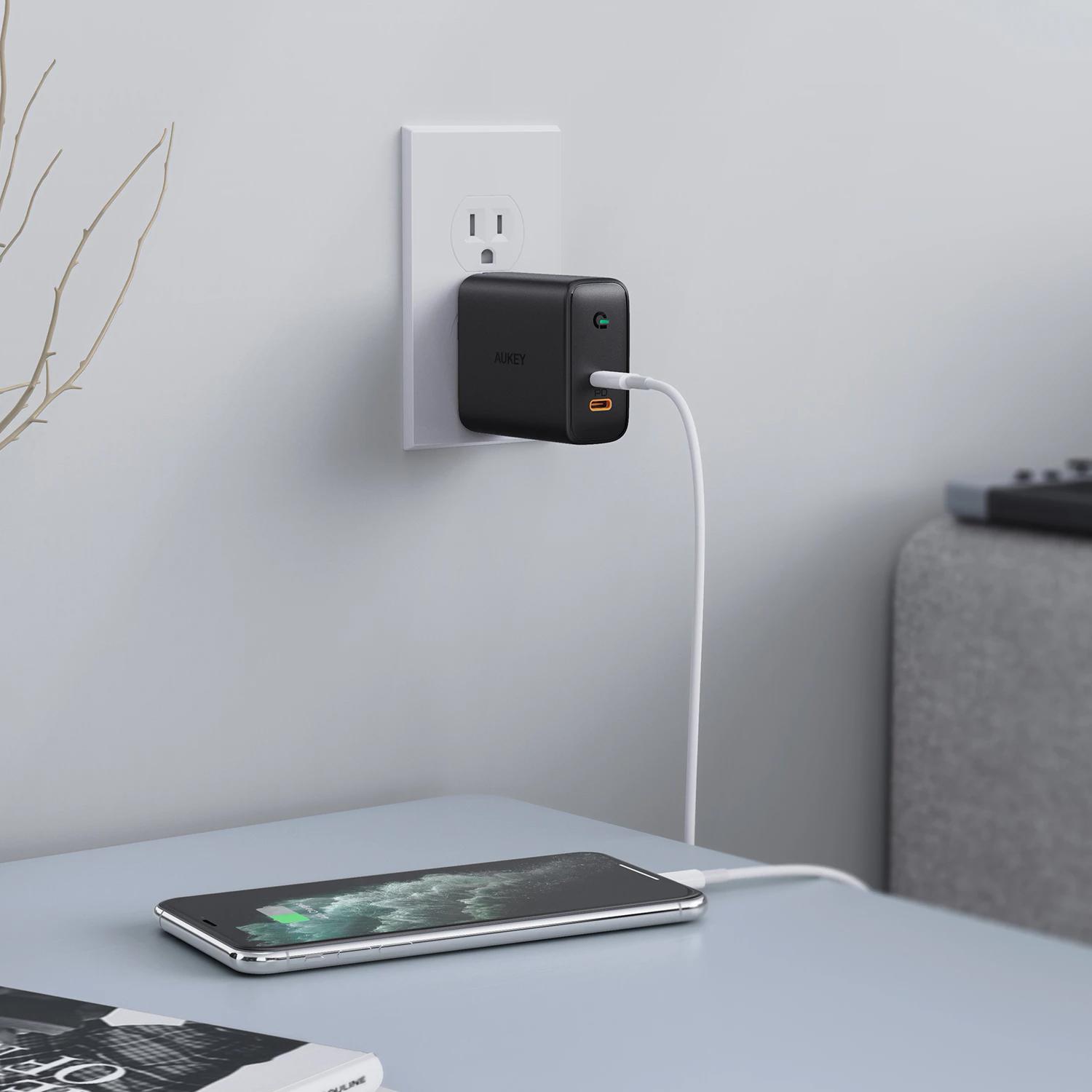 Išorinis Įkroviklis - Aukey PA-D2 36W Juoda
