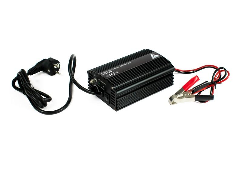 AZO Digital 12 V tinklo įkroviklis BC-10 10A akumuliatoriams (230V/12V) 3 įkrovimo pakopų