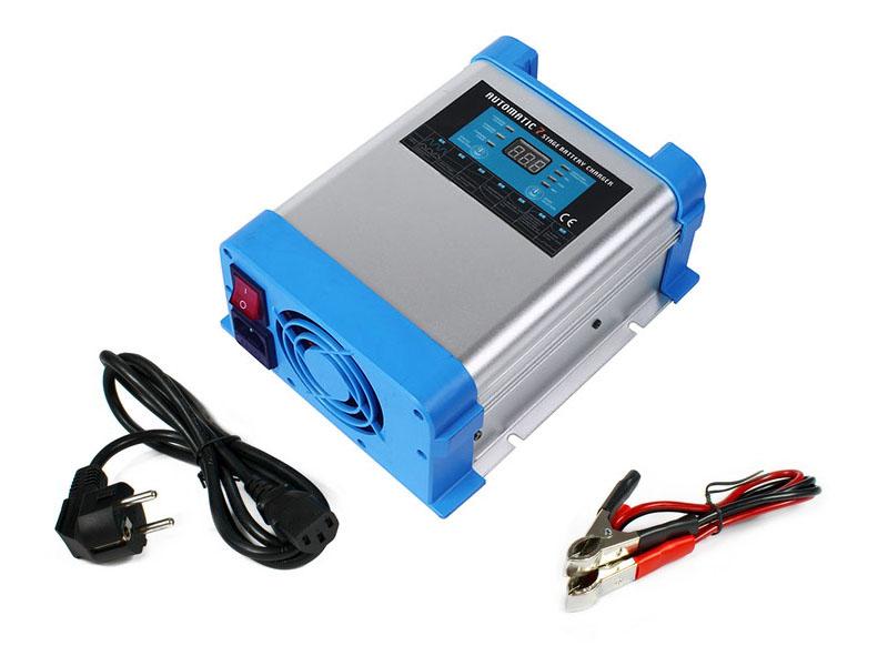 AZO Digital 12V tinklo įkroviklis BC-40 PRO 40A akumuliatoriams (230V/12V) LCD ekranas 7 pakopų įkrovimas