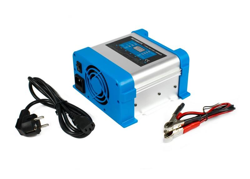 AZO Digital 24 V tinklo įkroviklis BC-20 PRO 10A akumuliatoriams (230V/24V) LCD ekranas 7 pakopų įkrovimas