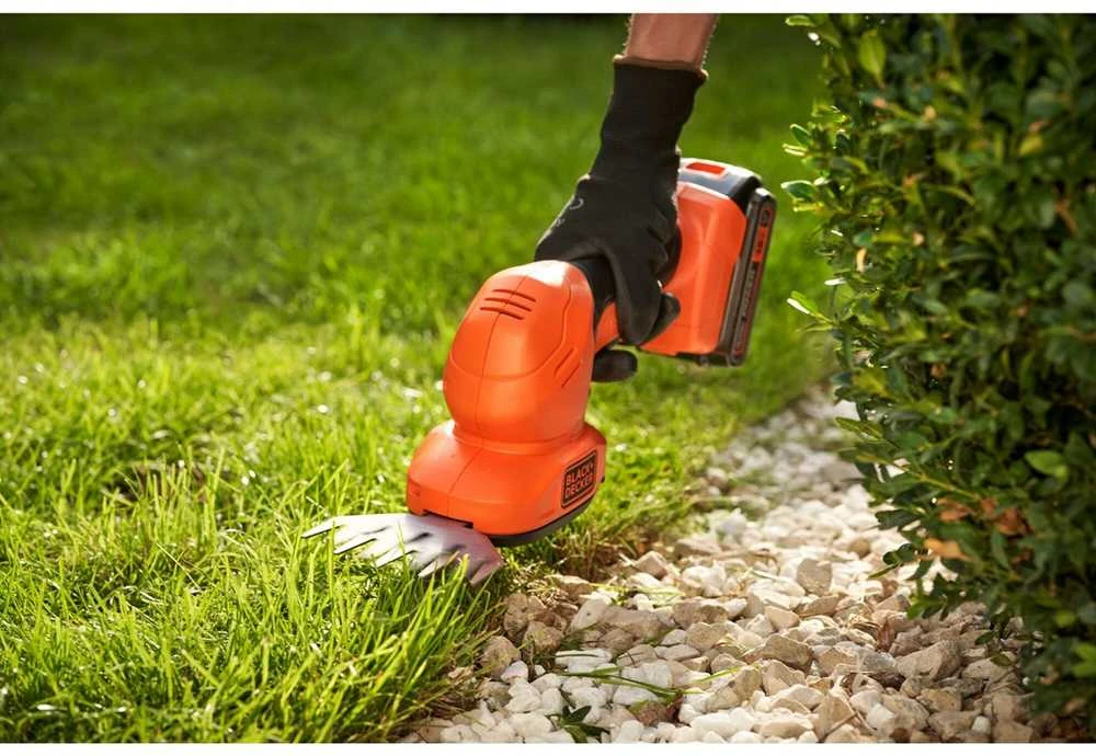 Akumuliatorinės gyvatvorių žirklės Black & Decker 5035048736913