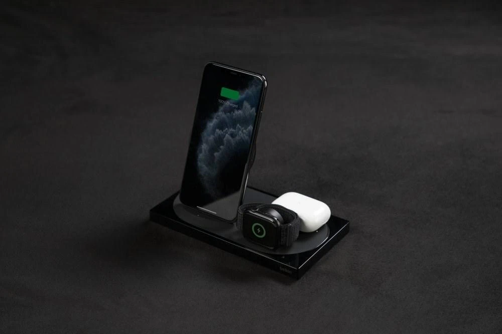 Belkinas | „Trys viename“ belaidis įkroviklis „Apple“ įrenginiams | PAdidinkite įkrovimą