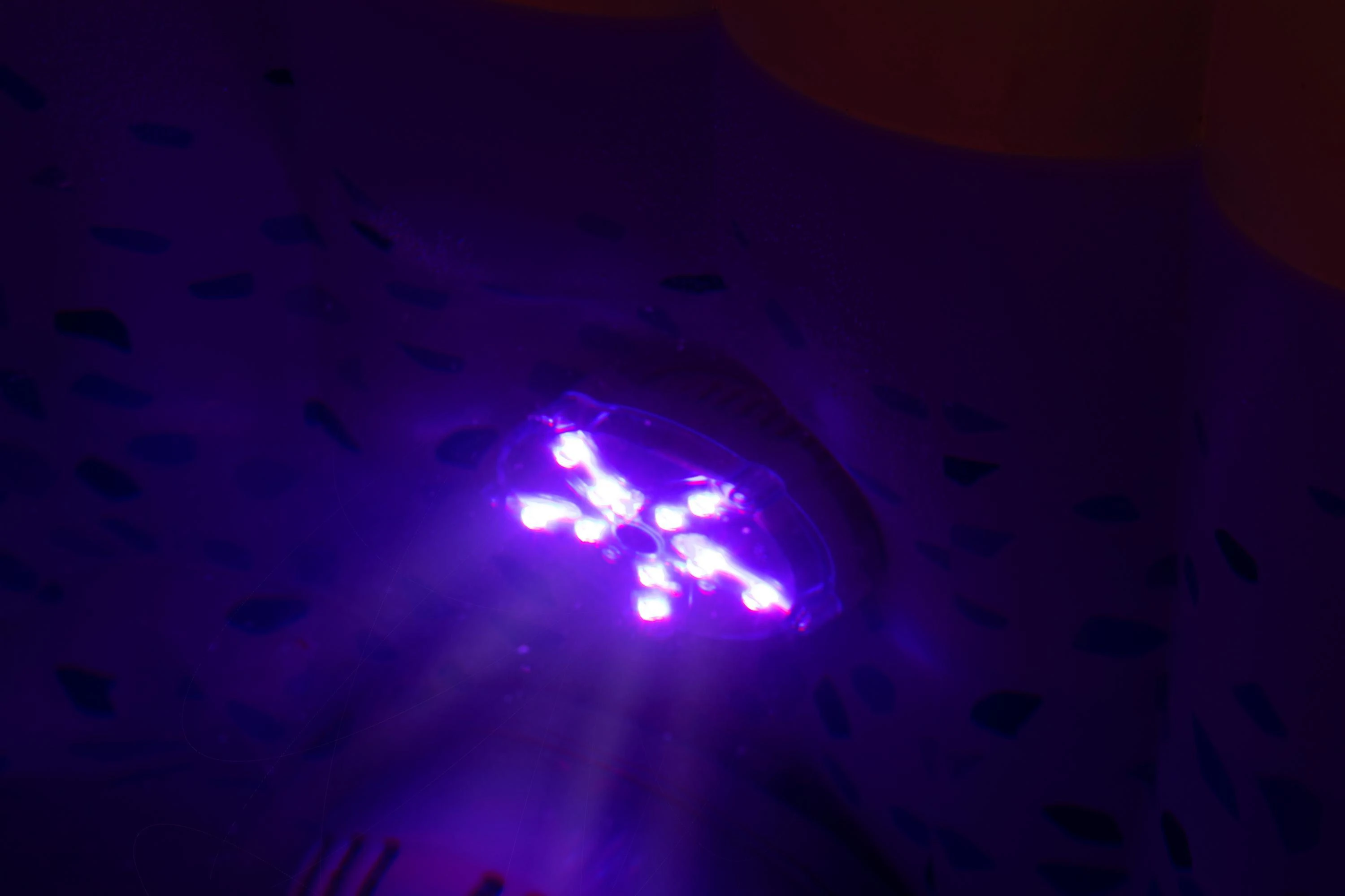 Objektyvas Šviestuvas masažiniams baseinui Bestway Lay-Z-Spa LED, 7 spalvų
