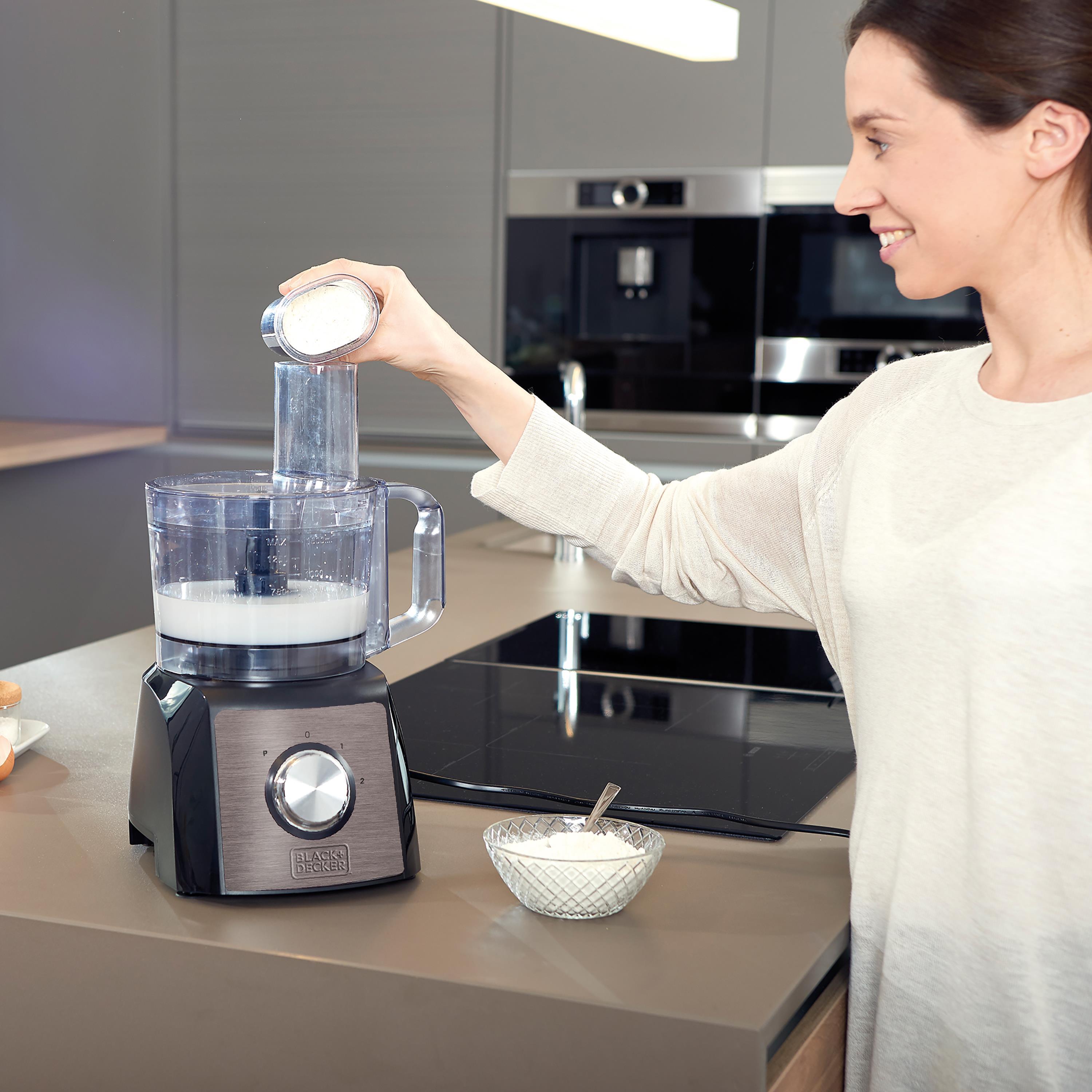 Virtuvinis kombainas Black & Decker juodas+decker Food processor Juodas & Decker BXFPA1200E (1200W)