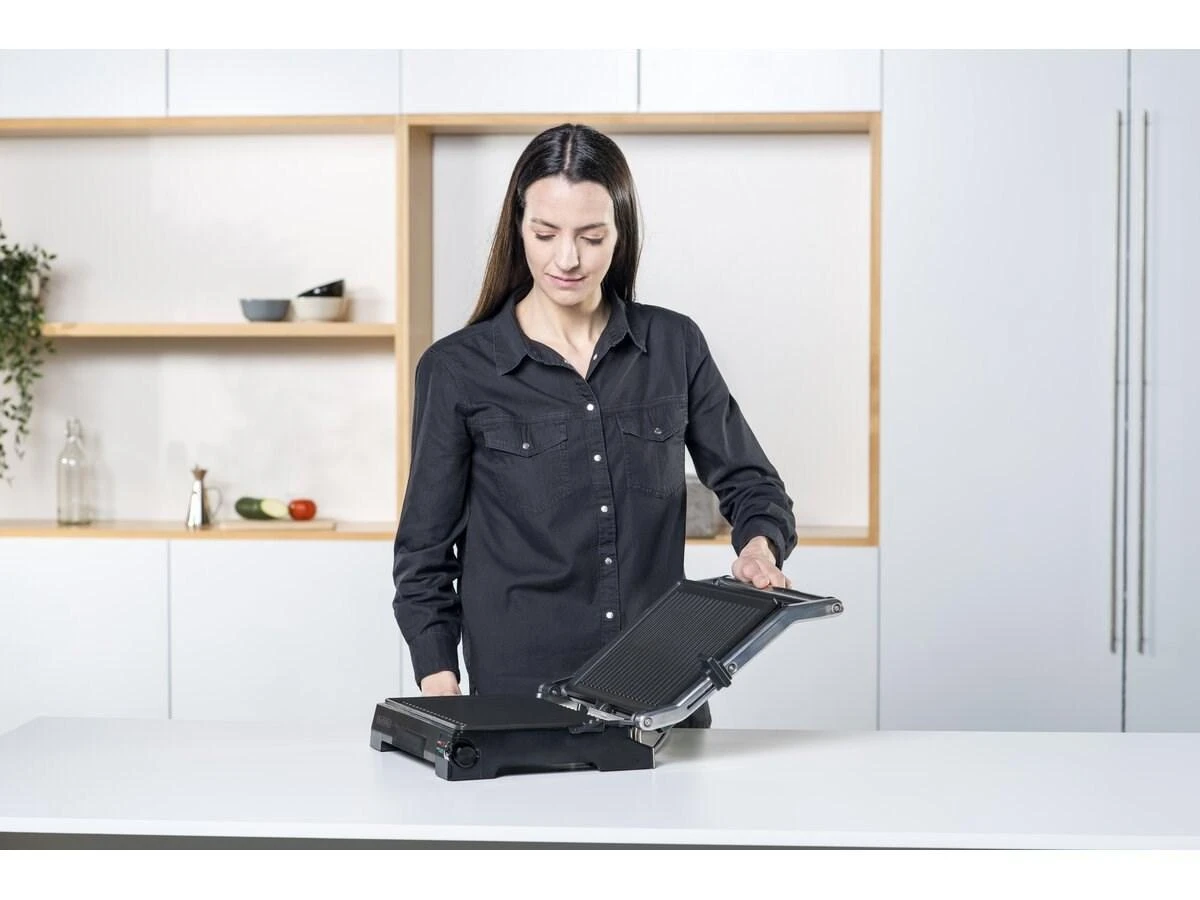 Black & Decker juodas+decker Electric grill Juodas & Decker BXGR2200E (2200W)