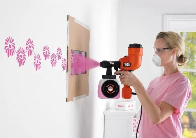 Black & Decker Juodas + DECKER DAŽAI / PURŠKIMO pistoletas 400W
