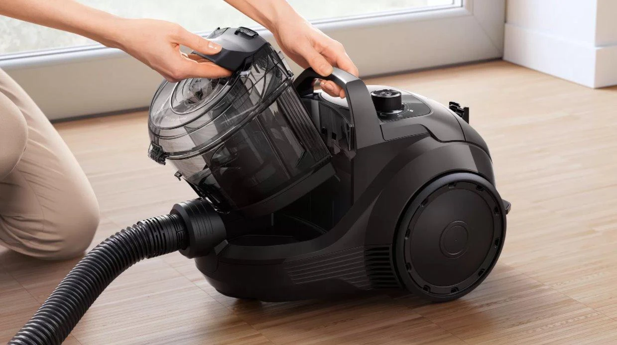 Bosch BGC21X300 Serija 4, Dulkių siurblys be maišelio, Juoda