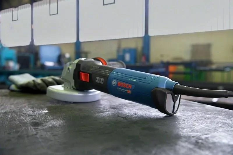 Bosch kampinis šlifuoklis GWS 17-125 S, 125mm, 1700W, CT