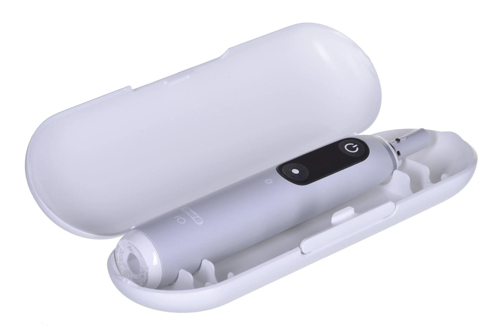 Oral-B iO Series 6 šepetėlis su kelioniniu dėklu