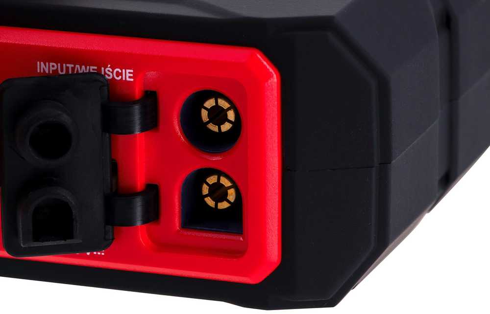 Automobilio starteris YATO YT83081 automobilio maitinimo bankas 9000