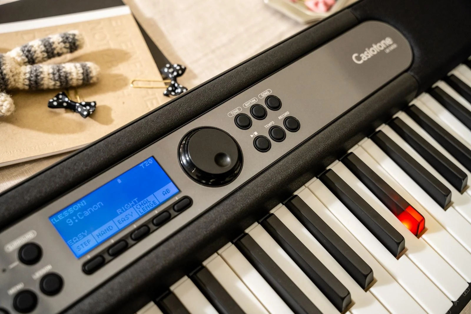 Sintezatorius Casio LK-S450