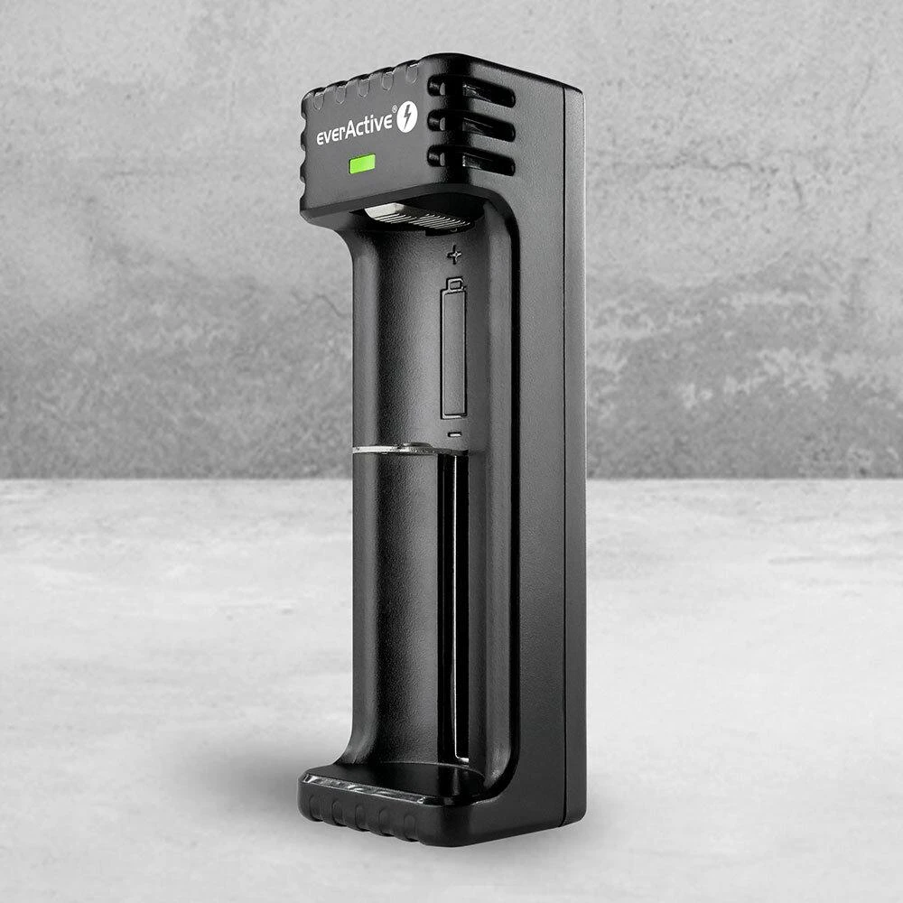everActive universalus 1 x Li-ion akumuliatorių kroviklis LC100