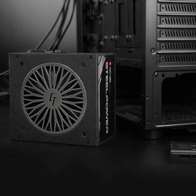 CHIEFTEC SteelPower SERIES 550W ATX 12V 2.3 80 PLUS bronzos