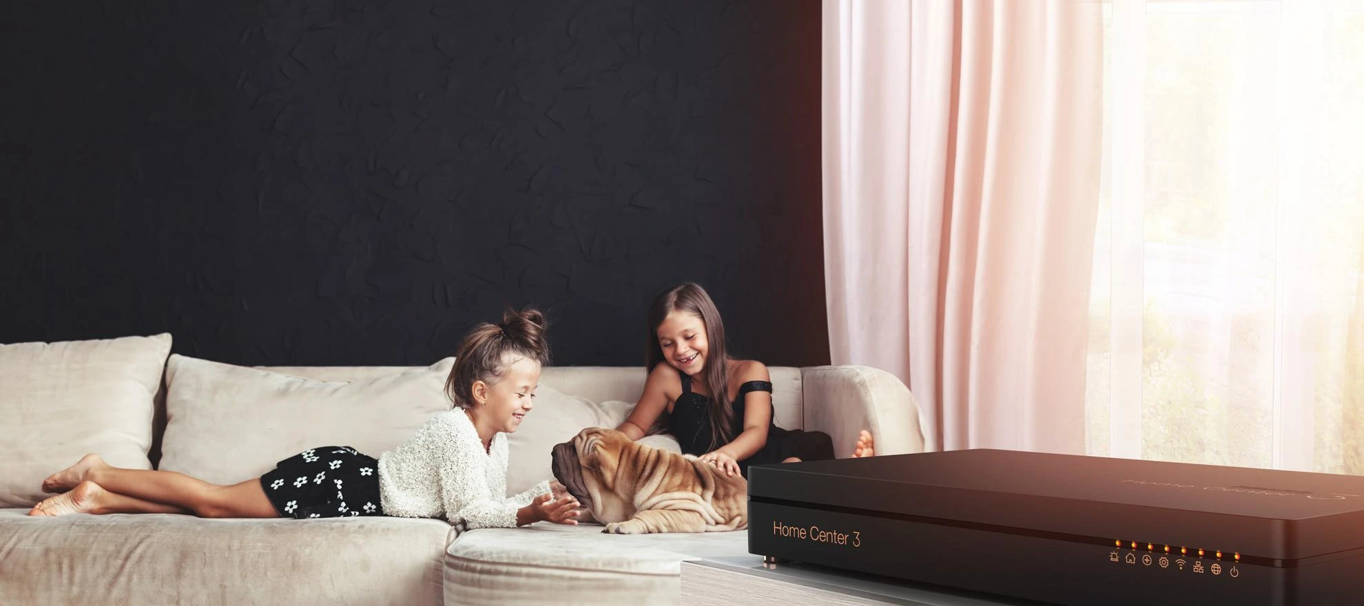Fibaro | Pagrindinis centras 3 | Z-Wave, Nice, ZigBee, Wi-Fi | Juodas