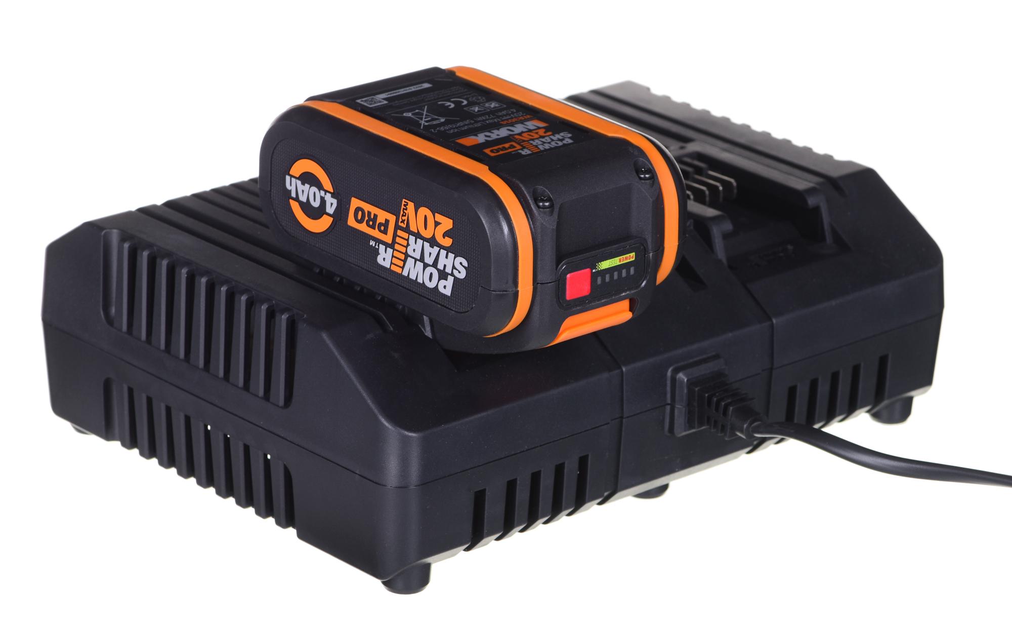 Akumuliatorinė savaeigė vejapjovė Worx WG749E; 2x20 V; 2x4,0 Ah akum.