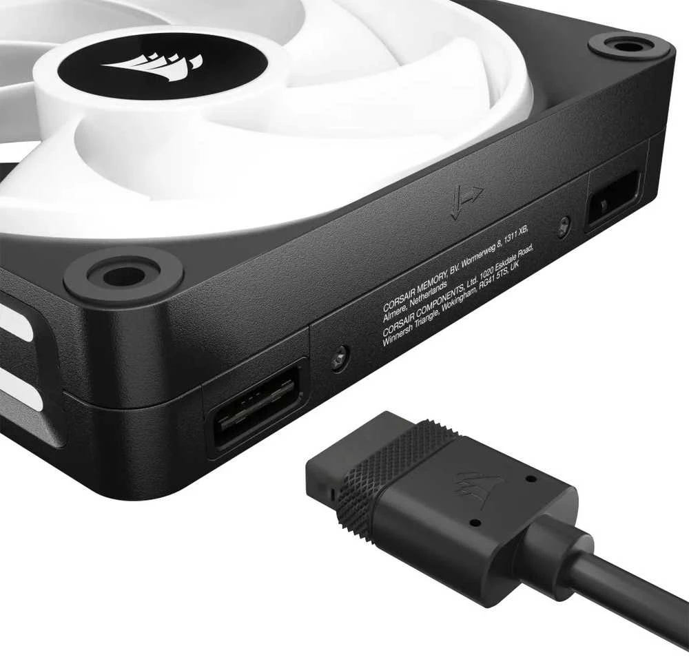 Corsair iCUE LINK QX120 RGB Series, PWM korpuso ventiliatorius, 3er Pack su RGB valdikliu- 120mm, juodos spalvos, Starter Kit