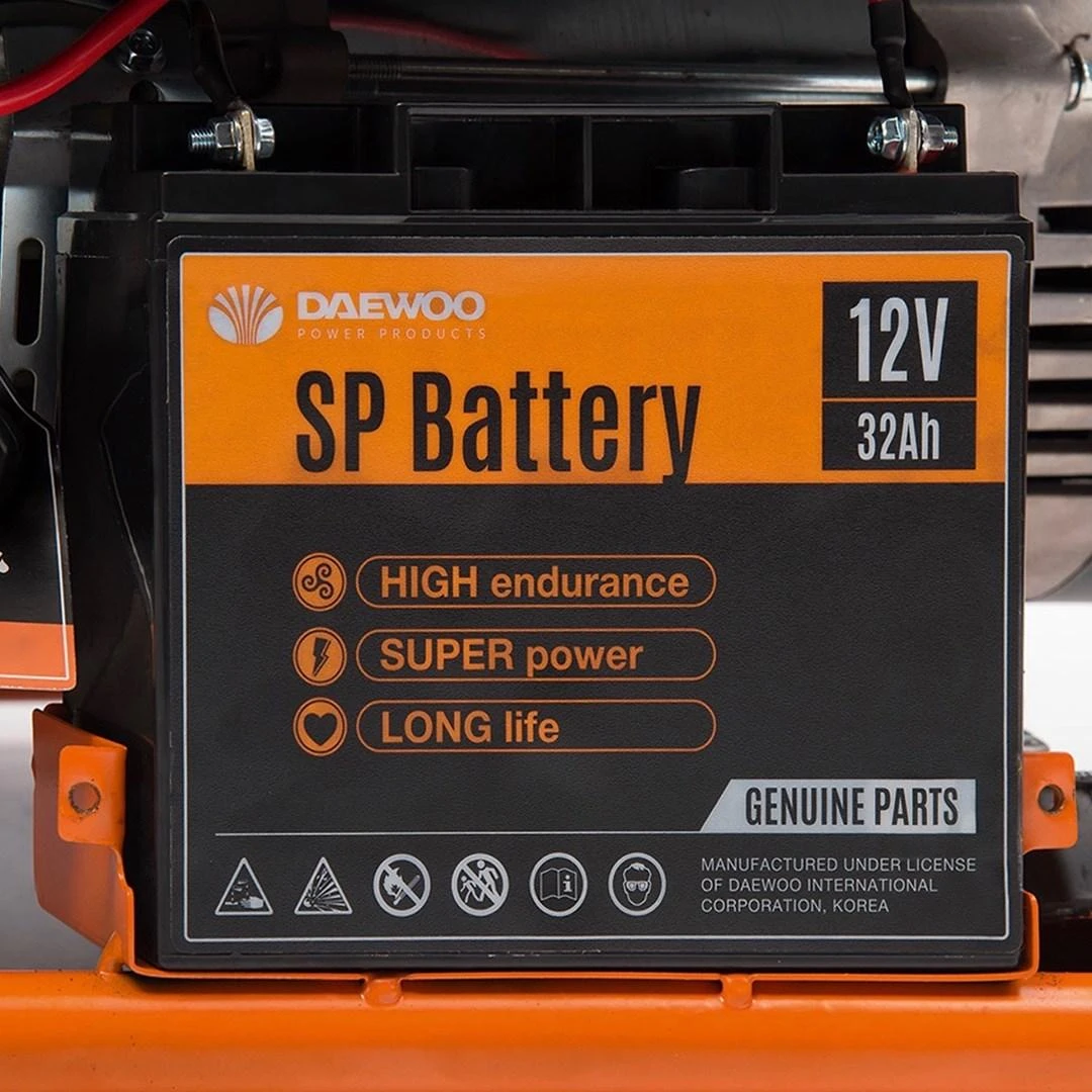 Daewoo benzininis generatorius GDA 7500E-3 6500W 3 fazės