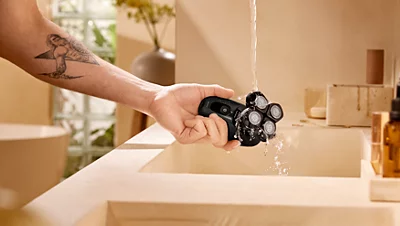 Galvos skustuvas Philips Head Shaver Pro 5000 Series HS5980/15, su „ComfortCut“ peiliukais aprašymas - Prekės nuotrauka