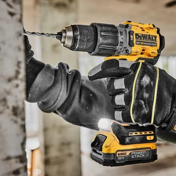 Smūginis gręžtuvas-suktuvas DeWalt DCD805E2T-QW; 18 V; 2x1,7 Ah akum.