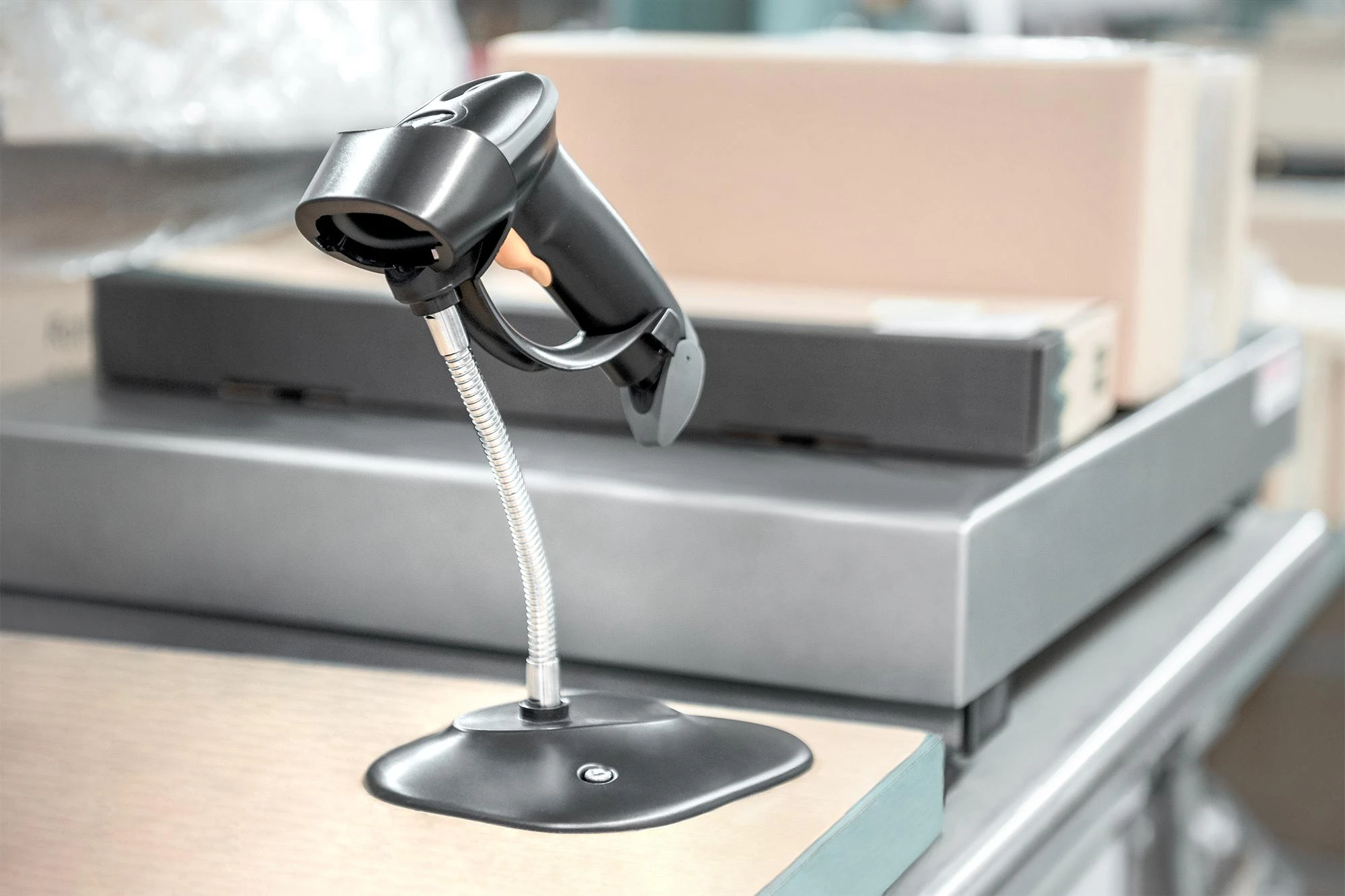 Assmann elektroninis DIGITUS 2D Bluetooth brūkšninių kodų skaitytuvas 200 nuskaitymo per sek. su laikikliu
