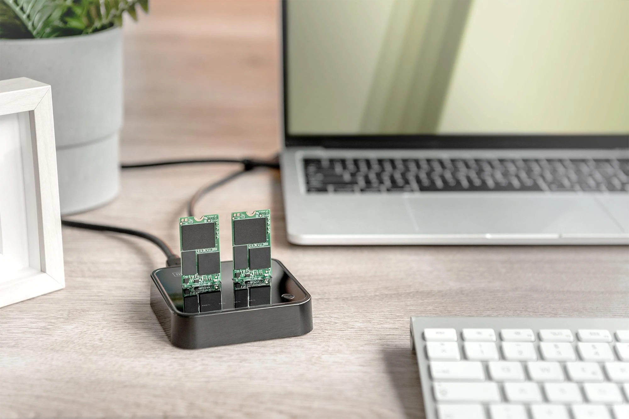 Assmann Electronic DIGITUS NVMe Clone Station USB3.1 Gen2 Type-C NVMe M.2 SSD korpusas