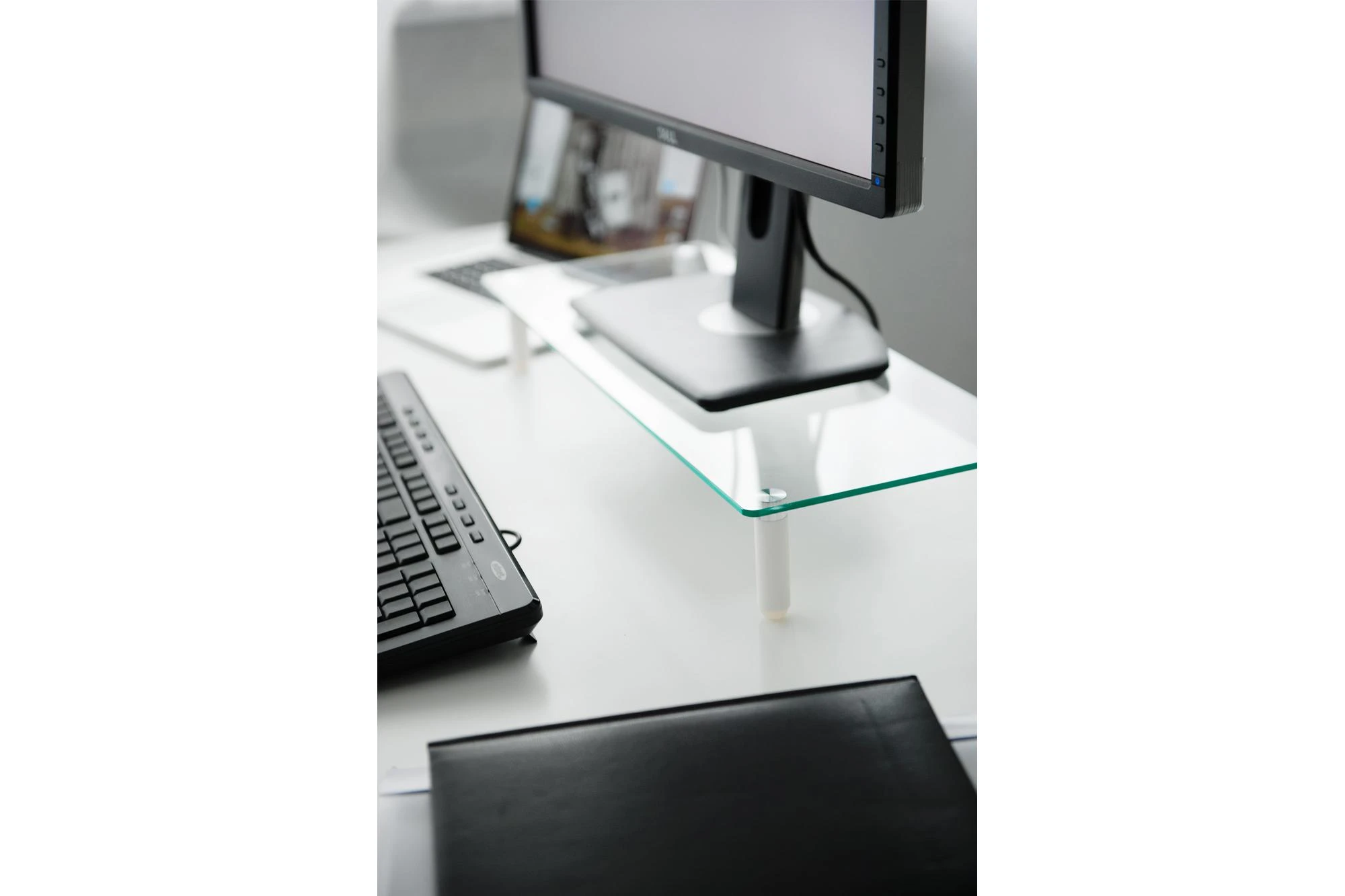 Laikiklis Assmann Electronic DIGITUS stiklinis monitoriaus stovas maks.20KG 56x21x8cm