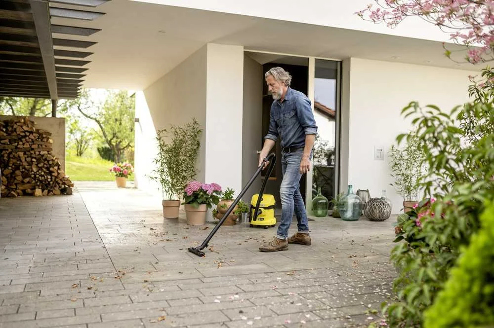 Sauso-drėgno valymo siurblys Karcher WD 2-18 V-12/18 (YYY); 18 V (be akumuliatoriaus ir pakrovėjo)