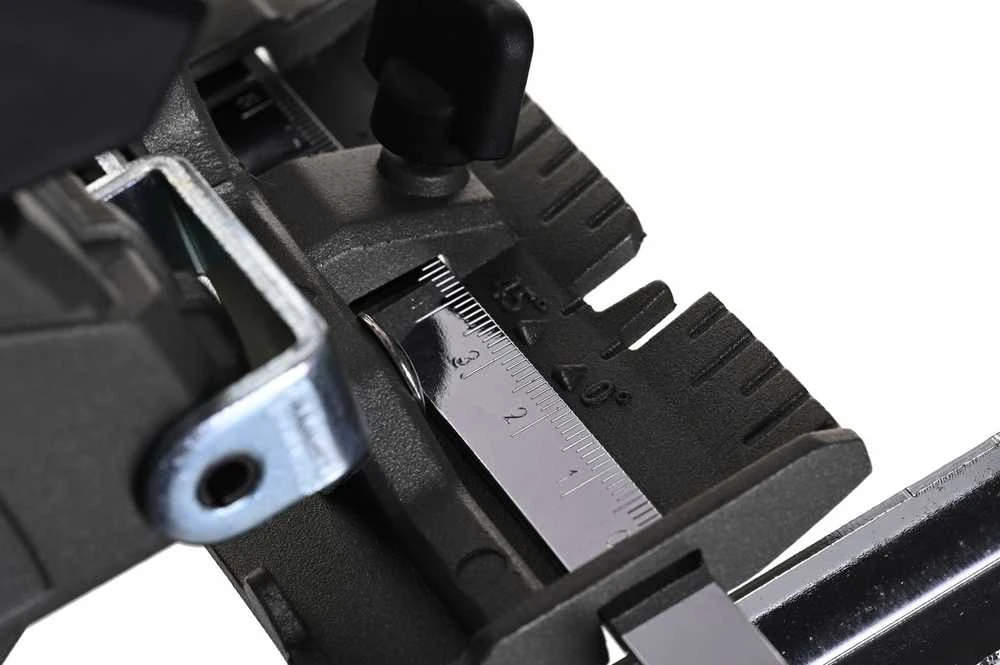 Einhell Akumuliatorinis diskinis pjūklas TE-CS 18/165-1 Li be akumuliatoriaus ir kroviklio