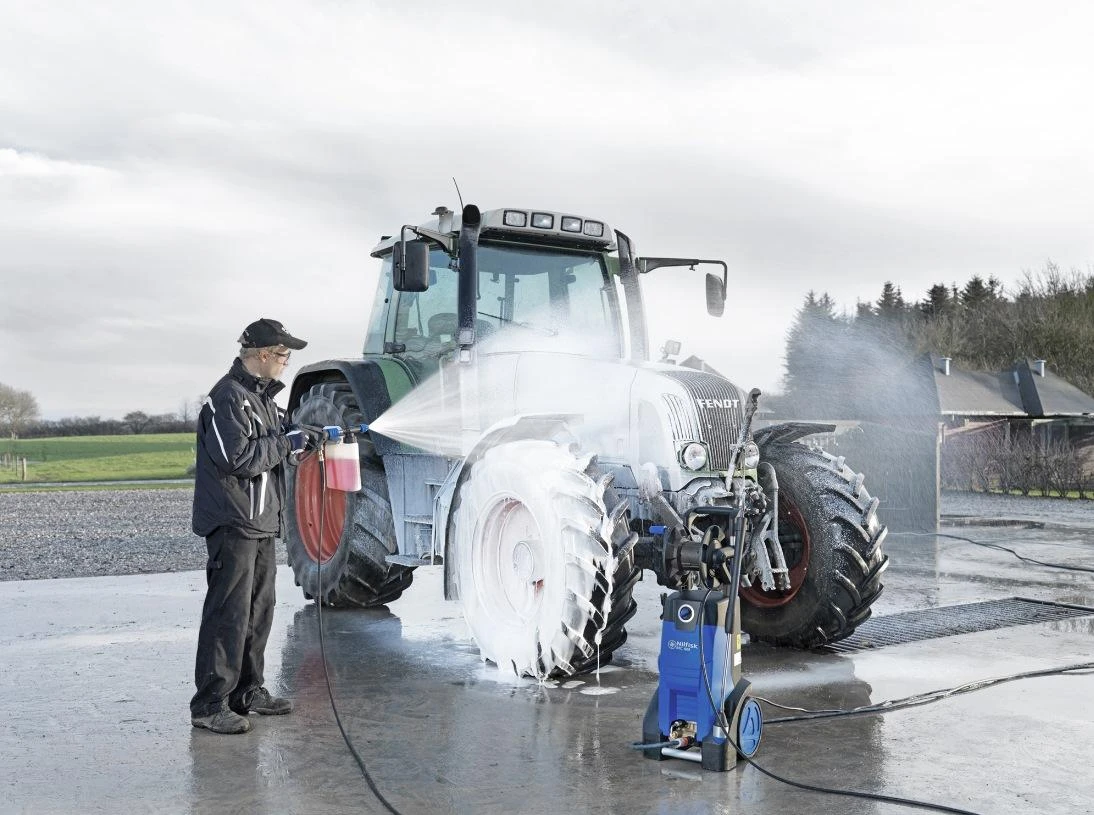 Plovimo įrenginys NILFISK MC 4M-180/740 XT