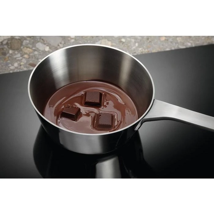 Indukcinė kaitlentė Electrolux LIB60420CK