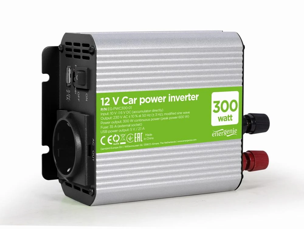 Automobilinis keitiklis 12V į 230V 300W