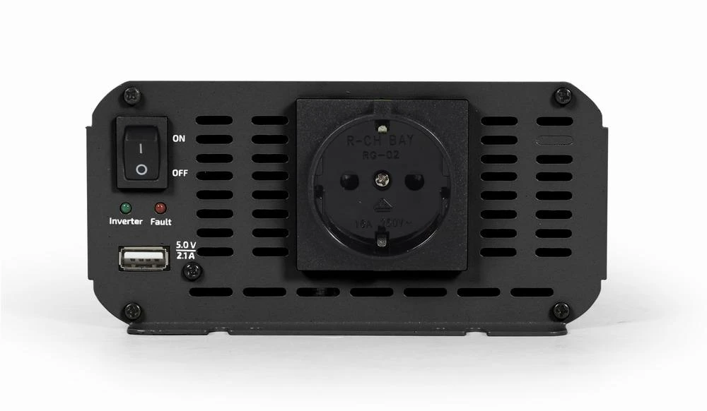 Gembird 12V 800W keitiklis: priekinis skydelis su USB ir rozete