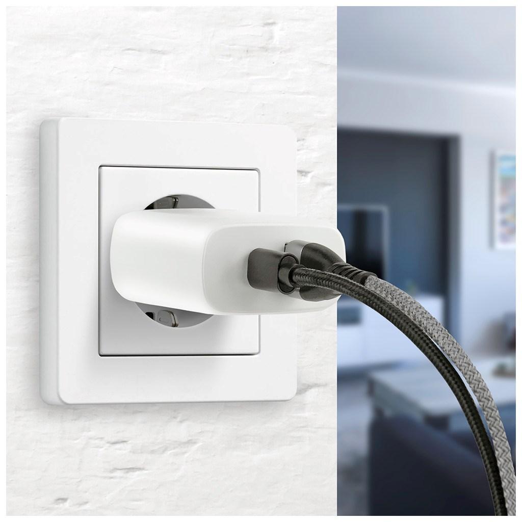 everActive 5-12V USB QC 3.0 ir USB-C PD PPS 25W įkroviklis SC-370Q