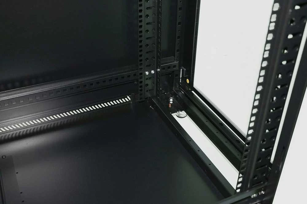 EXTRALINK 32U 600x1000 stovima spintelė juodas