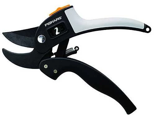 Fiskars „PowerStep“™ sekatorius atraminiais ašmenimis 1000575