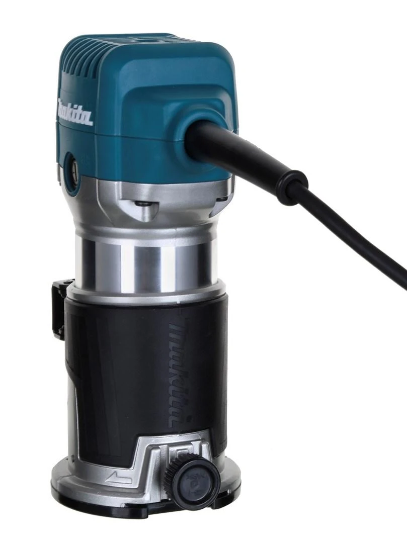 Makita RT0702CX2J Freza 710W 6- 8mm, 10.000 - 34.000 r/min 1,8kg + Priedai
