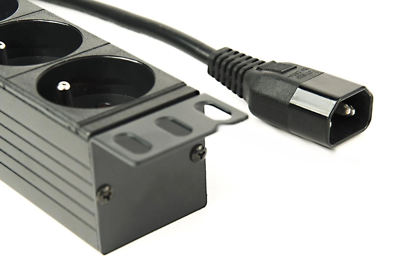 GEMBIRD PDU 8x prancūziškas lizdas 1U 10A 3m C14 kištukas