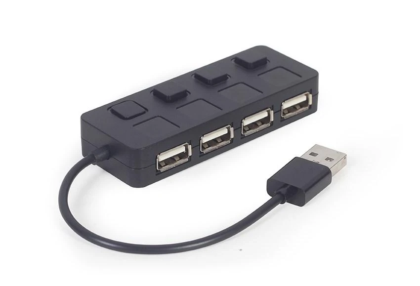 Juodas USB 2.0 šakotuvas su individualiais jungikliais