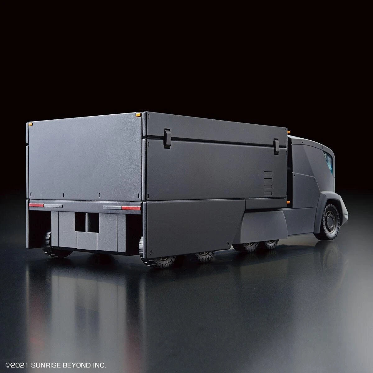 Bandai HG Kyokai Senki Armored Special Carrier ASC 1/72 plastikinis modelis
