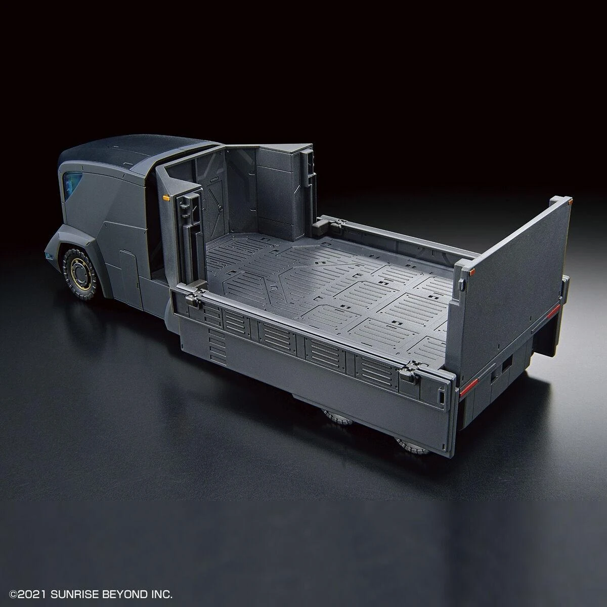 Bandai HG Kyokai Senki Armored Special Carrier ASC 1/72 plastikinis modelis
