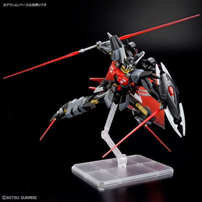 Bandai Kolekcinė Figūrėlė - HGCE 1/144 Juodasis Riteris Shi-ve.A su Spindulių Apsiaustu