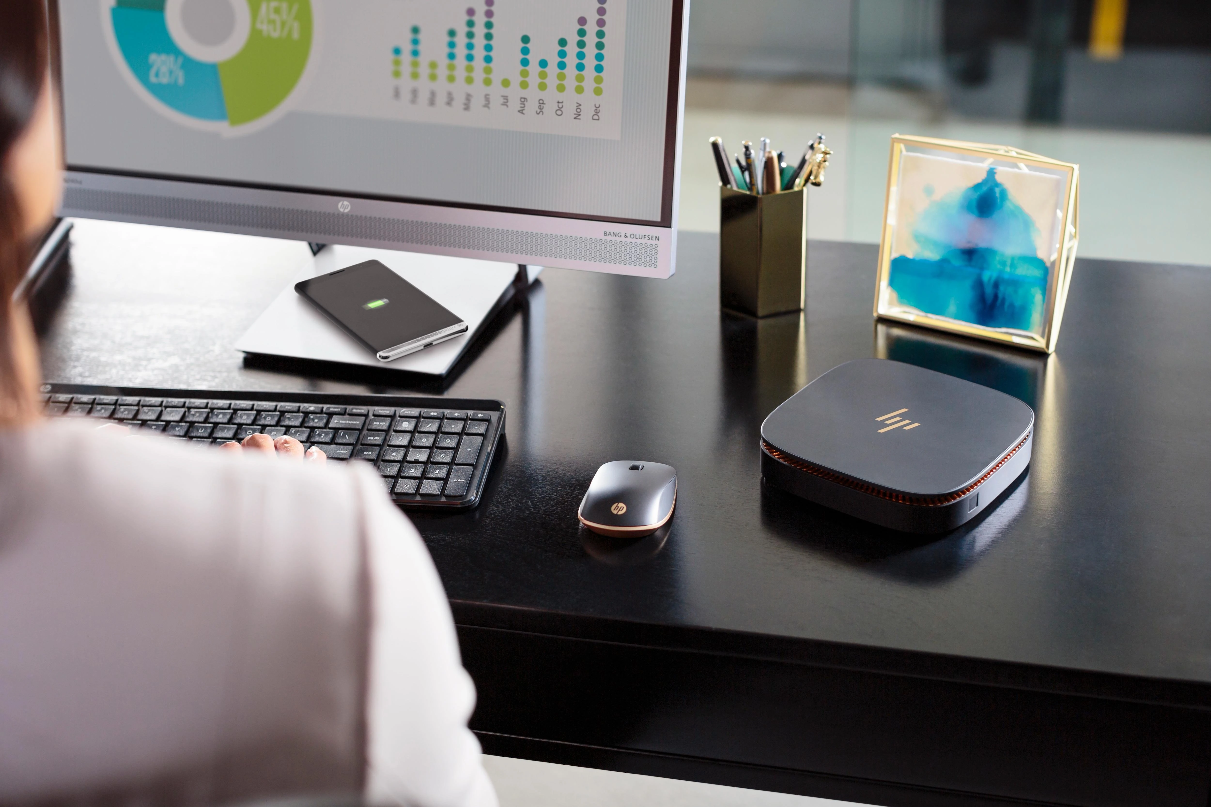 Hewlett Packard (HP) HP Z5000 Wireless Bluetooth Pelė - Baltas Sidabrinis