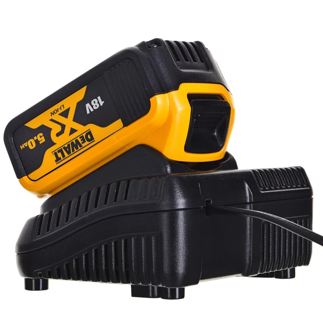 Smūginis veržliasukis DeWalt DCF921P2T-QW; 18 V; 2x5,0 Ah akum.